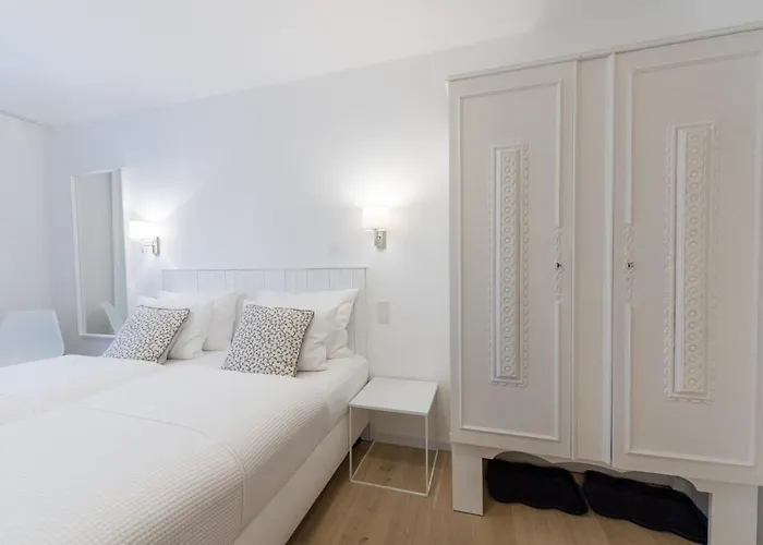 Frühstückspension Berdorfer Eck 4*